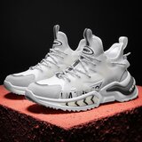  Muške patike RM690 | ePonuda.com
