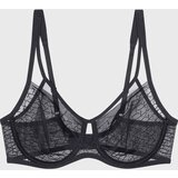 Triumph Grudnjak crna | shoptok.hr