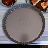 okrugli karbonski kalup za picu i pite 26cm