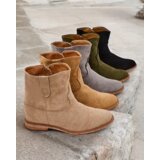 Resti Western-style boots on a covered wedge Patorias | ePonuda.com