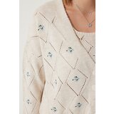  Women's Cream Floral Embroidered Cardigan Athlete Knitwear Suit | Shoptok.si