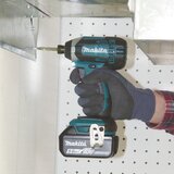 Makita DTD152Z Akumulatorski udarni 18V | shoptok.hr
