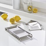 Wmf Strgalo iz nerjavečega jekla s 4 izmenljivimi nastavki za ribanje Cromargan® Gourmet | Shoptok.si