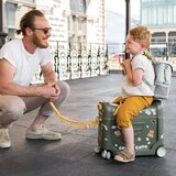 Stokke jetkids™ by potovalna posteljica v kovčku bedbox™ 2.0 golden olive | Shoptok.si