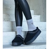 Gemre Black platform snow boots with low shaft and embroidered Greene pattern | Shoptok.si