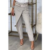 Fenzy Elegantne Hlače Z Volanom, Svetlo Sive | Shoptok.si