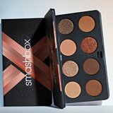 Smashbox Always On Mood Board Eye Shadow Palette paleta senčil za oči odtenek Cozy Vibes 6,8 g | Shoptok.si