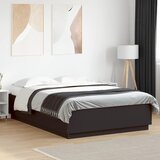 Maison Chic Posteljni okvir - Dvoposteljna postelja - Zakonska postelja črn 140x200 cm inženirski les-J13813, (21763590) | Shoptok.si