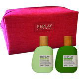 Replay Set Ženski parfem Green on me EDP 100 ml + Muška toaletna voda Green on me EDT 100 ml + Neseser, Roze Cene