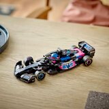 Lego Speed Champions: Dirkalni avtomobil BWT Alpine F1 Team A524 | Shoptok.si