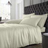 Catherine Lansfield Bež satenasta podaljšana posteljnina za zakonsko posteljo 230x220 cm Silky Soft – | Shoptok.si