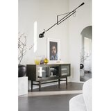 Rowico Rjava vitrina v hrastovem dekorju z drsnimi vrati 170x75 cm Hazelton – | Shoptok.si