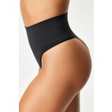 Triumph Tange Soft Sculp s visokim strukom | shoptok.hr