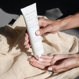 Korres Greek Yoghurt krema za odstranjevanje ličil in čiščenje kože 150 ml | Shoptok.si