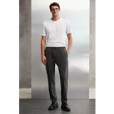GRIMELANGE Blaz Men's Woven Waist Elastic Slim Fit Cut Cord Pocket Trousers Cene