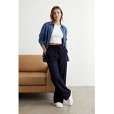 TRENDYOLMILLA Ženske pantalone TWOSS25PL00121, Tamnoplave | Eponuda.com