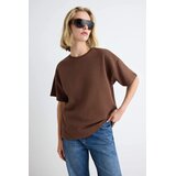 TRENDYOLMILLA Trendyol ženska majica Twoaw27Ts00005, smeđa | Eponuda.com