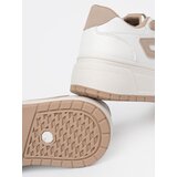 Shelvt White and beige platform sneakers | ePonuda.com