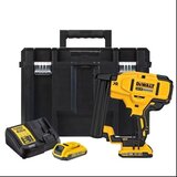 Dewalt pištolj za klamerice, 18v, sa 2x2.0 ah xr baterije I punjačem, u koferu ( dcn681d2 ) Cene