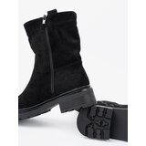 Shelvt Stylish ankle boots with a thick black sole | Shoptok.si