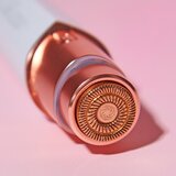 Flawless Finishing Touch Face Recharge odstranjevalec dlačic za obraz White 1 kos | Shoptok.si