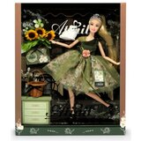 Ittl lutka Atinil u pliš zelenoj kraćoj haljini,maca,cveće ( 071176 ) Cene