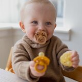 Bibs tolažilna duda - lateks Boheme z okroglim cucljem 6-18 m 2/1 vanilla/peach | Shoptok.si