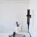 YAMAZAKI Črno plastično večnamesko držalo Film Hook – | Shoptok.si