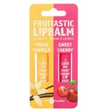 2K Fruitastic odtenek Fresh Vanilla darilni set balzam za ustnice 4,2 g + balzam za ustnice 4,2 g Sweet Cherry