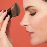 Bobbi Brown Vitamin Enriched Pressed Powder kompaktni puder s hidratantnim učinkom nijansa Peach 8 g | shoptok.hr