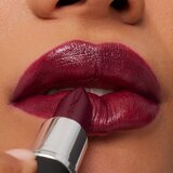 MAC Cosmetics MACximal Sleek Satin Lipstick kremasta vlažilna šminka odtenek Rebel 3,5 g | Shoptok.si