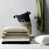 Modern Living Pregrinjalo Frieda | Shoptok.si