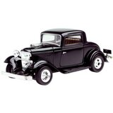  Metaslni auto 1:24 1932 Ford Coupe ( 25/73251AC ) Cene