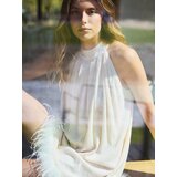 Reserved Haljina sa šljokicama - krem | shoptok.hr