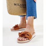 Gemre Mikhail's brown low wedge sandals | Shoptok.si