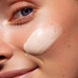 MÁDARA Vitamin C krema za posvetljevanje z regeneracijskim učinkom 15 ml | Shoptok.si