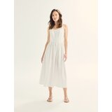 Reserved Haljina s halter ovratnikom - krem | shoptok.hr