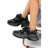 Resti Women's sporty sneakers on a thicker sole Loness | Shoptok.si