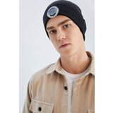 Defacto Beret