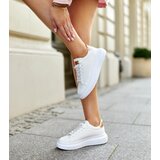 Gemre White sneakers on a thick sole Ivalu | ePonuda.com