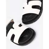 Shelvt Comfortable white platform flip-flops | ePonuda.com