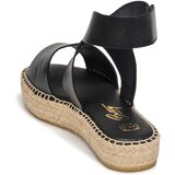 Betty London EBALUIE Crna | shoptok.hr