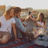  LED projektor za polnjenje z zvočnikom Istarlyt InnovaGoods | Shoptok.si