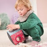 Lilliputiens – tekstilna kocka z aktivnostmi – volk Louis | Shoptok.si