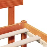 vidaXL Posteljni okvir z vzglavjem Vosek rjav 140x200 cm Trd les bor | Shoptok.si