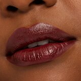 MAC Cosmetics MACximal Sleek Satin Lipstick kremasta vlažilna šminka odtenek GUESSING GAME 3.5 g | Shoptok.si