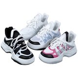 Resti Women's sporty sneakers on a thicker sole Loness | ePonuda.com
