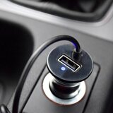 Pama avtopolnilec 12/24V type c z usb vhodom, moč 2,5A Cene