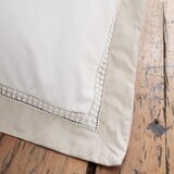 Bianca Bela/bež bombažna podaljšana posteljnina za zakonsko posteljo 230x220 cm Oxford Lace – | Shoptok.si
