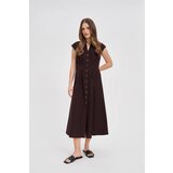 Marisse Fitted Midi Dress Cene